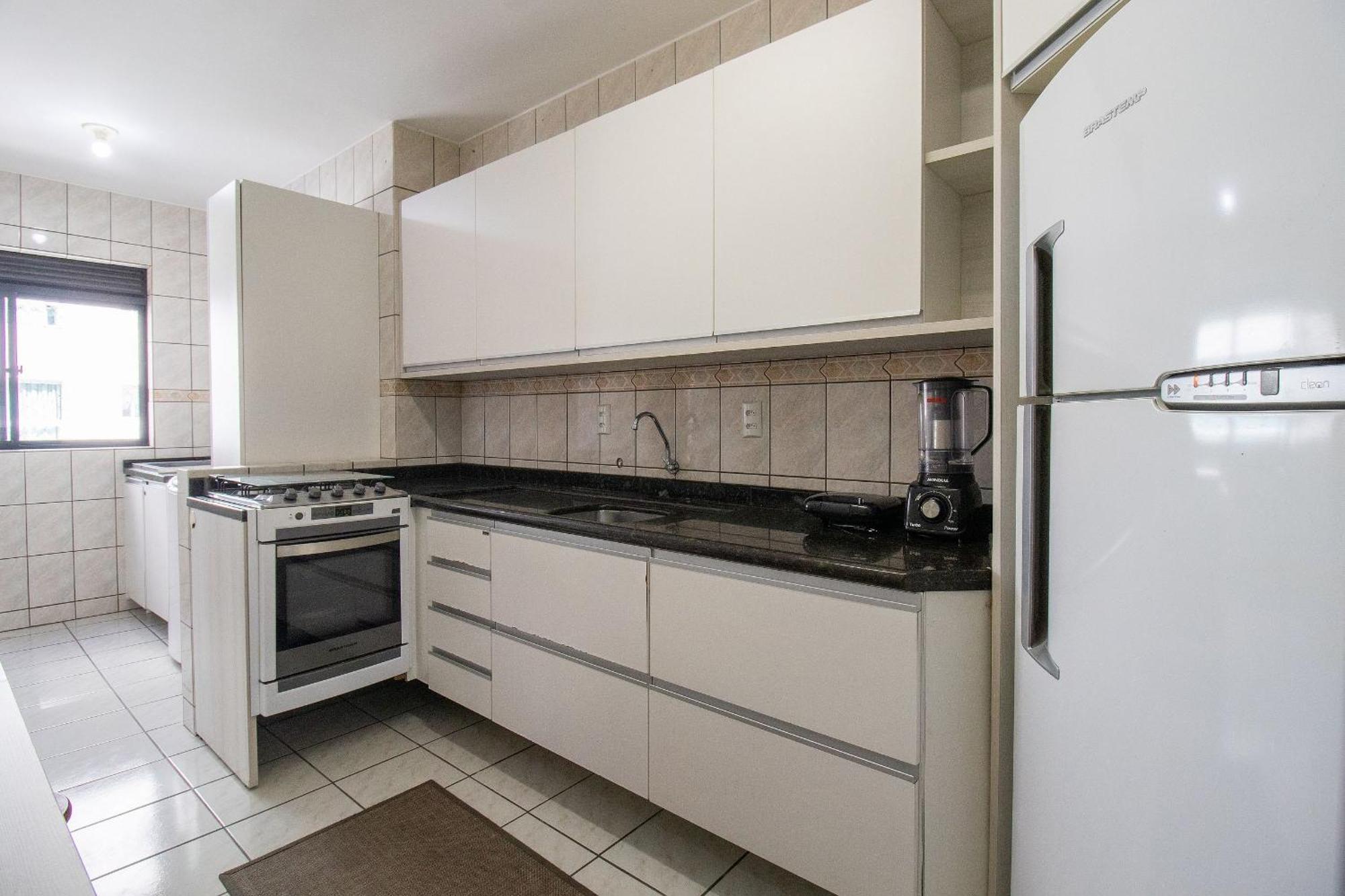 Mdv93 - Quadra Mar, 3 Dorm, Garagem *
